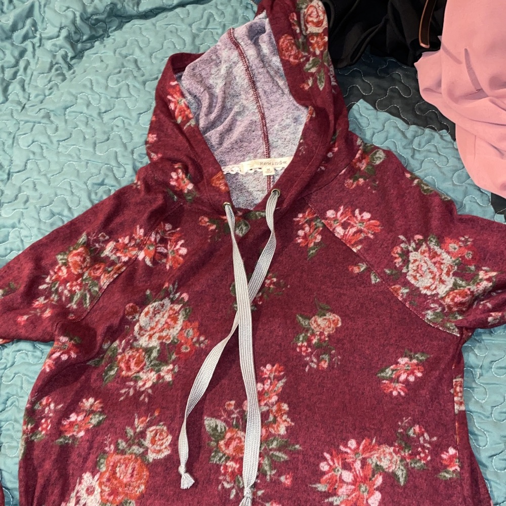 Light weight hoodie